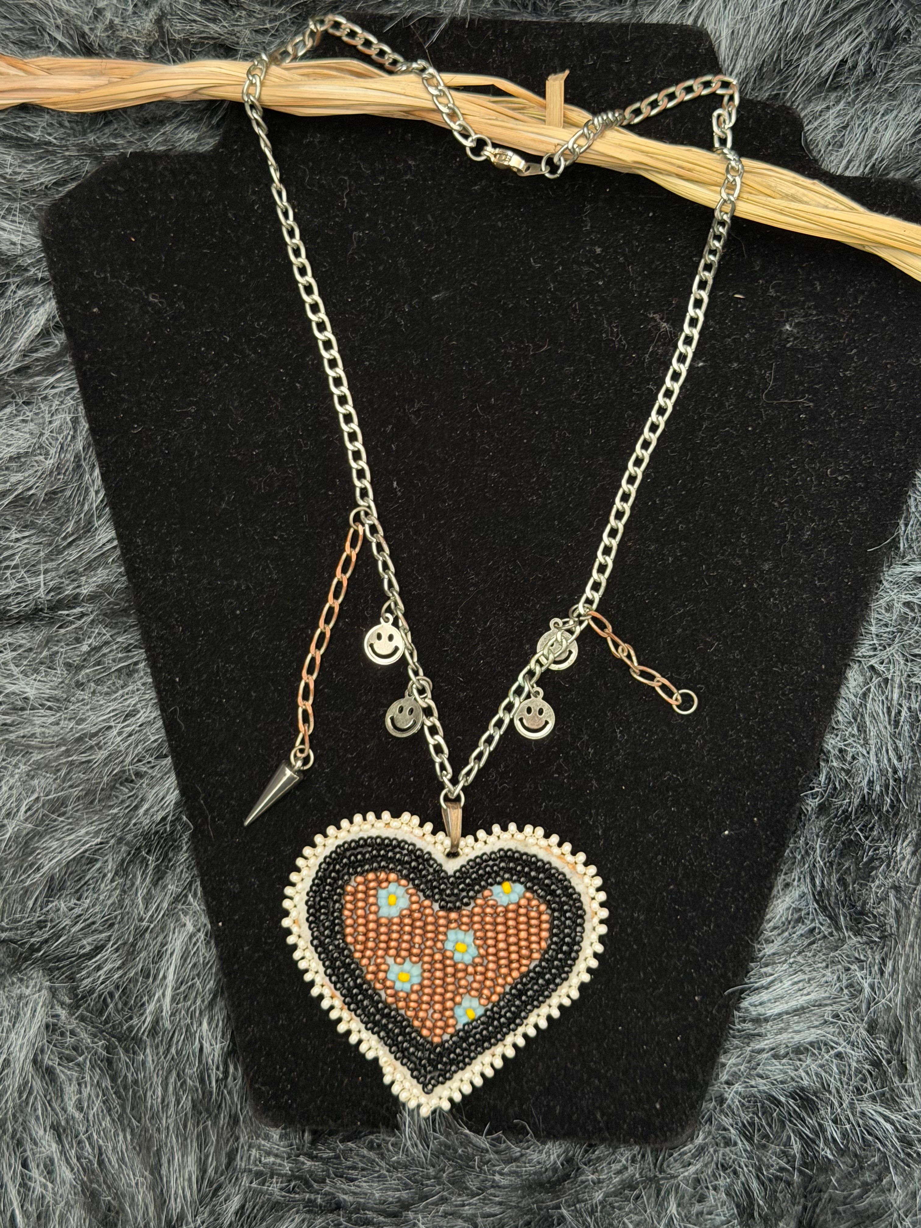 smiley • necklace