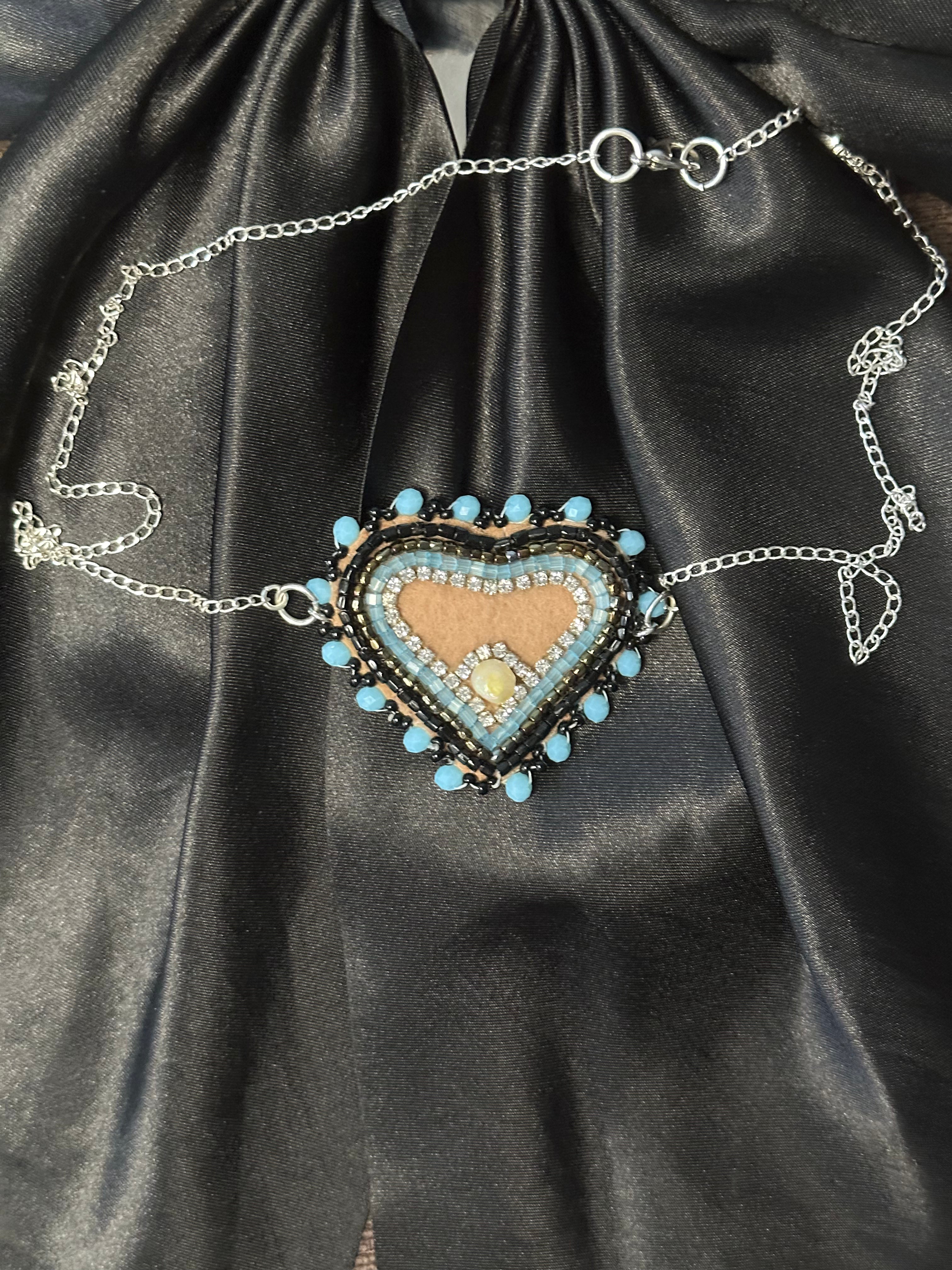 pearl drop necklace